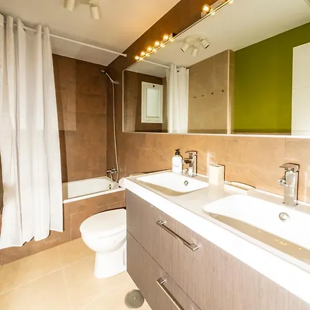 Luxury Chalana דירה